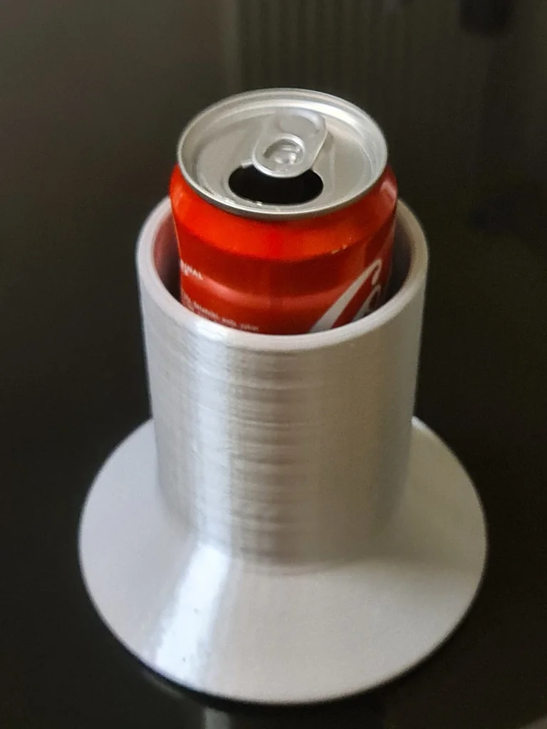 Держатель для консервной банки против опрокидывания