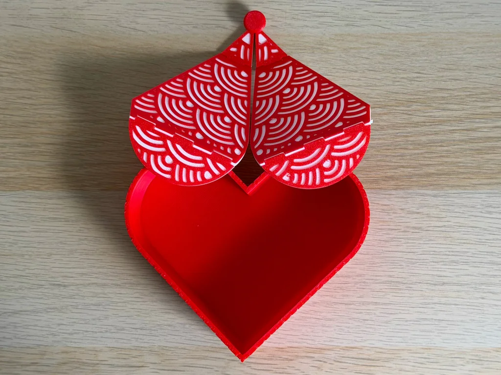 Модель сердца в технике оригами