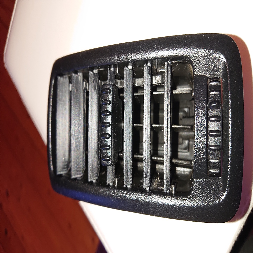 Запасные крылья для вентиляционных решеток Opel Vivaro 2003 или Renault Trafic