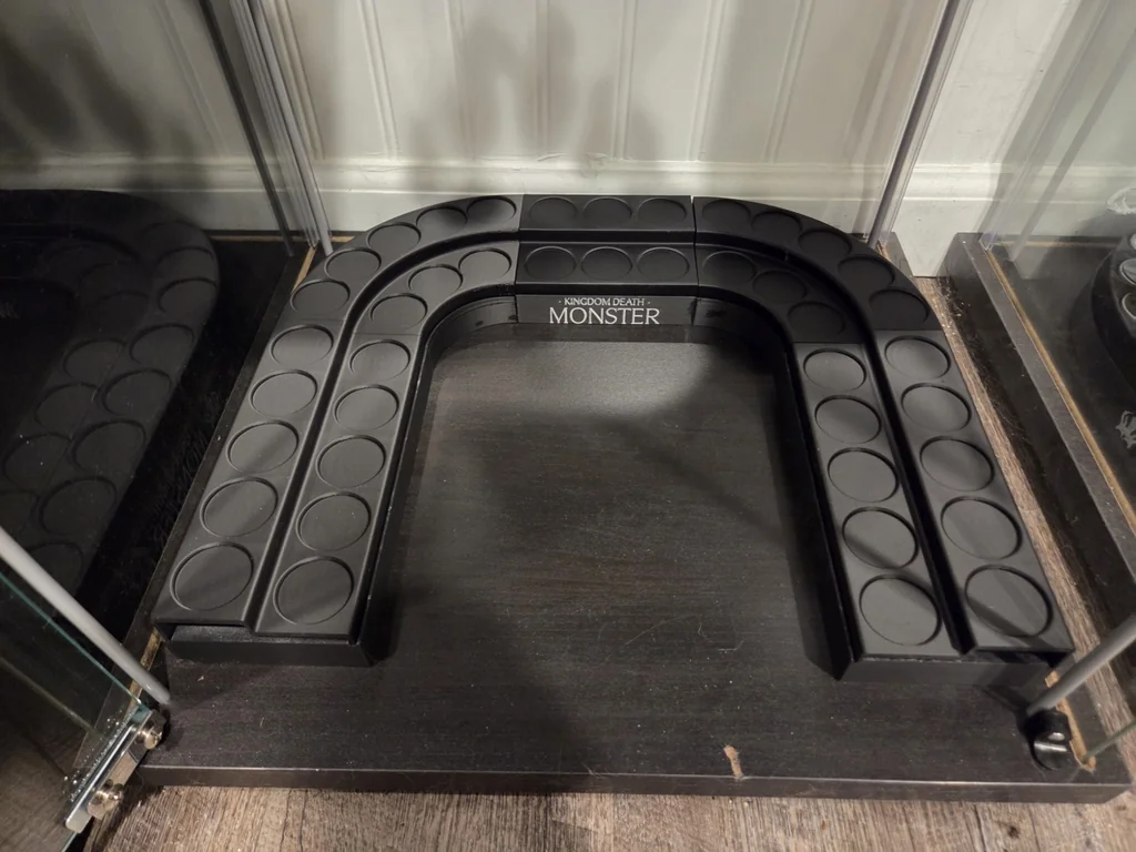 Миниатюрная подставка 30 мм для полок Detolf