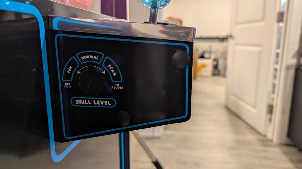 Крышка настройки сложности для Arcade1Up Claw Machine