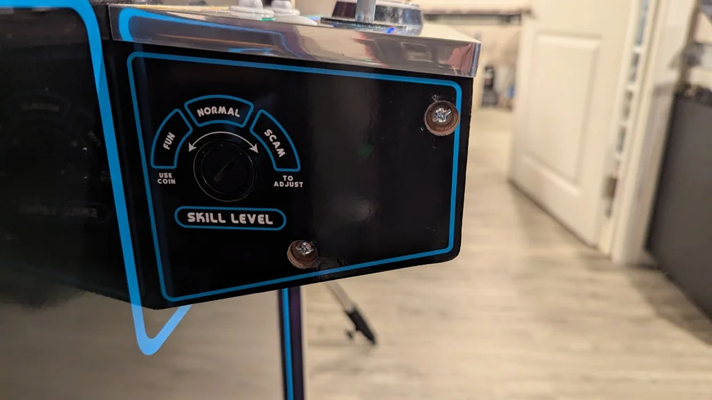 Крышка настройки сложности для Arcade1Up Claw Machine