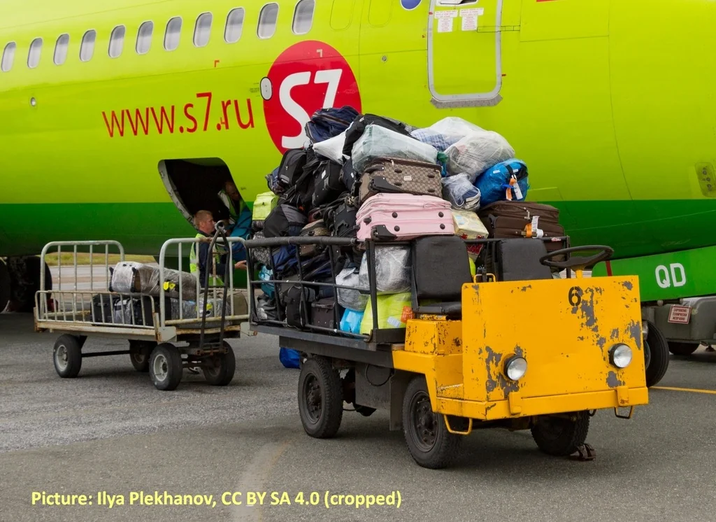 Электрический грузовик Balkancar EP с тележкой (1:160)