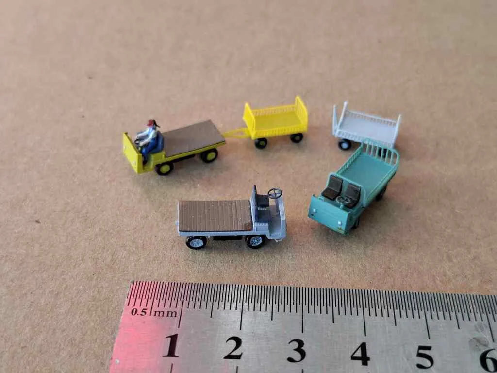 Электрический грузовик Balkancar EP с тележкой (1:160)