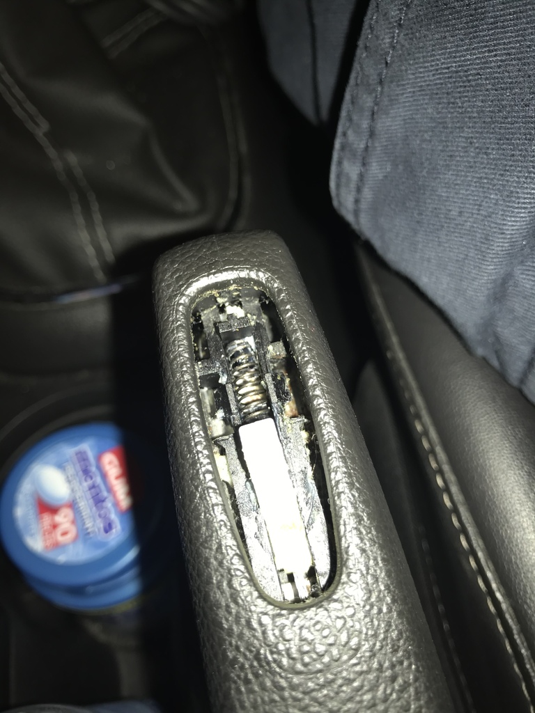 Замена кнопки ручного тормоза для Opel/Vauxhall Mokka