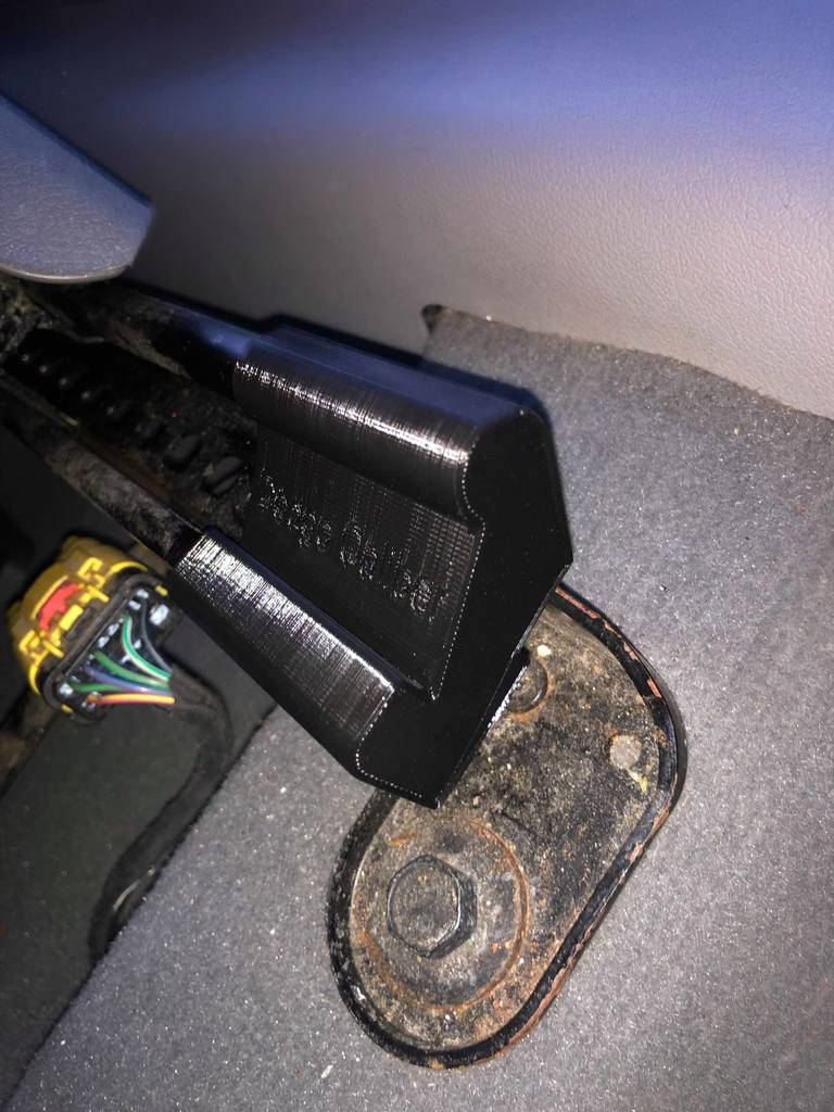 Крышки направляющих сидений для Dodge Caliber