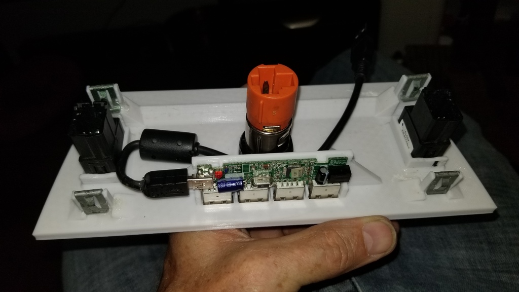 Заглушка для удаления пепельницы Dodge Magnum 2005