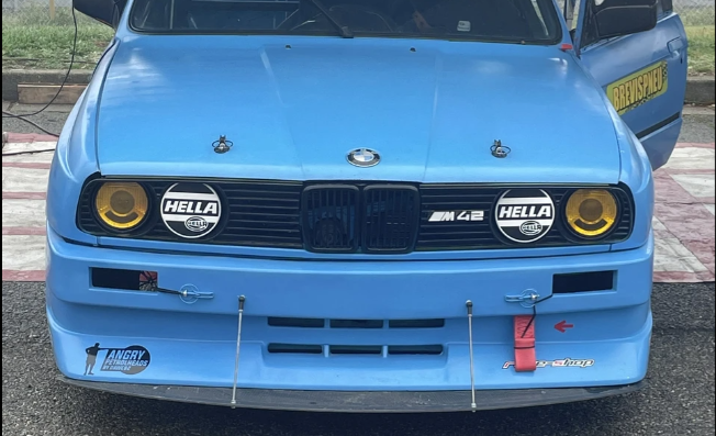 3D модель Защитные крышки ПТФ Hella для BMW E30, E34, E28, E24 - фото 1