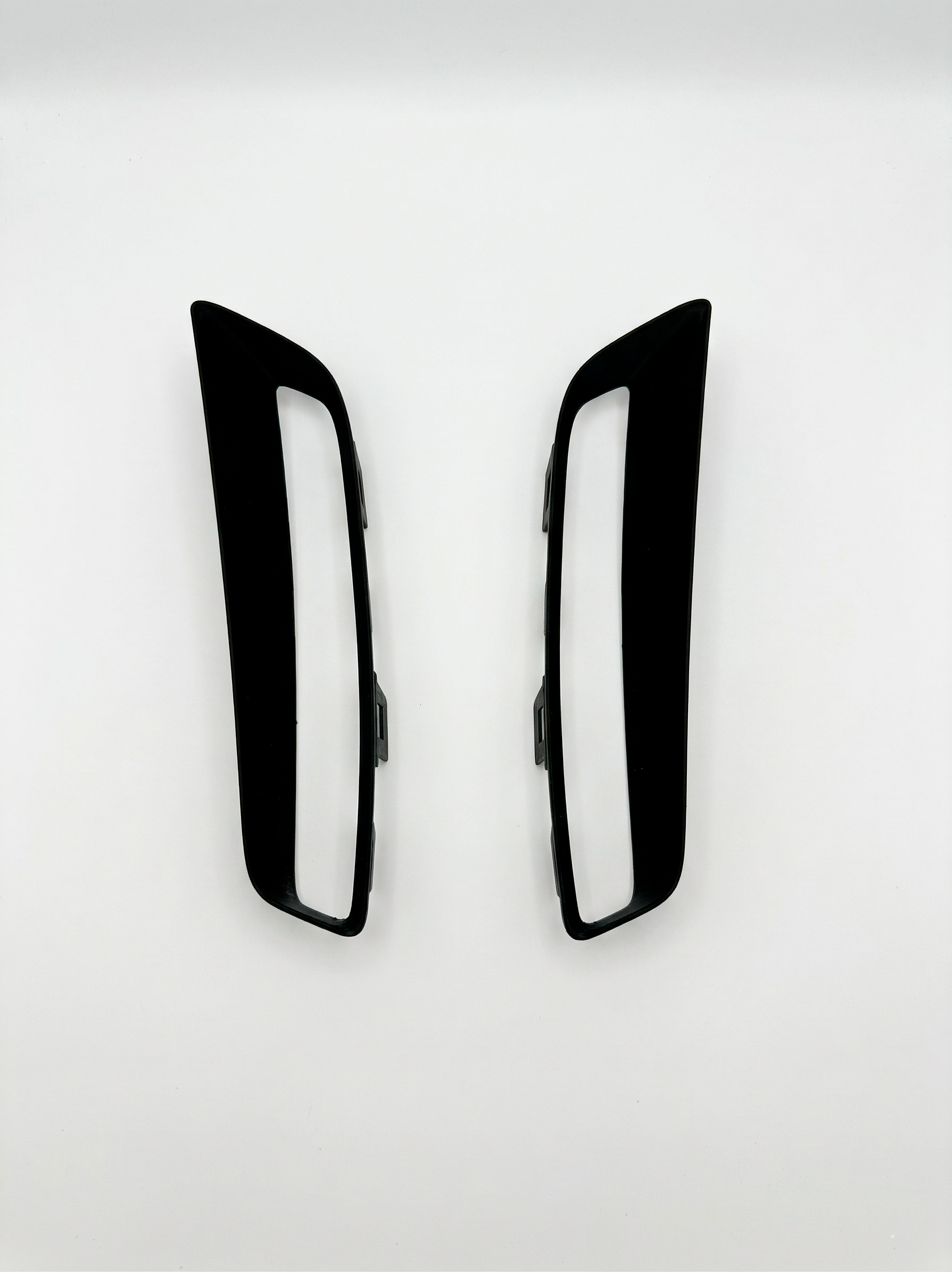 3D модель Вентиляционная решетка переднего бампера Opel Mokka - фото 3