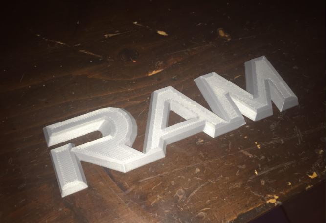 Замена бокового значка Ram на грузовиках Dodge Ram