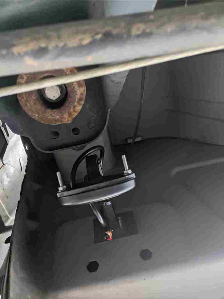 Крепление для светильников Amperr Rock