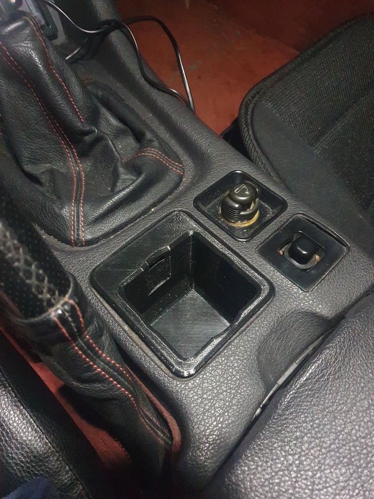 Держатель для чашек для Mitsubishi 3000GT или Dodge Stealth