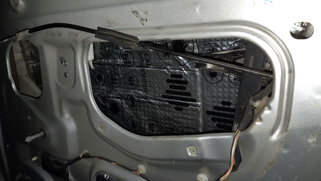 Адаптеры для задних колонок 13 см (5.25 дюйма)