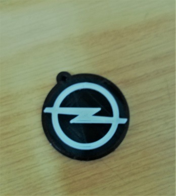 Простой брелок Opel для ключей от машины