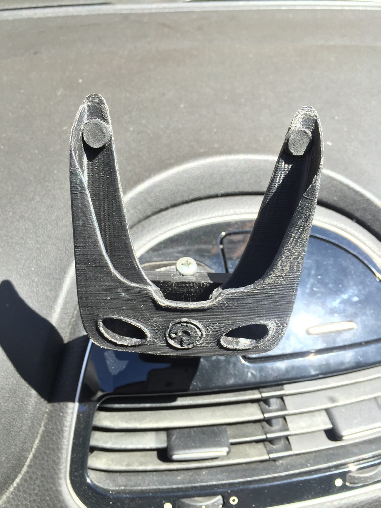 Крепление iPhone 6 Plus на вилке TomTom для Fiat