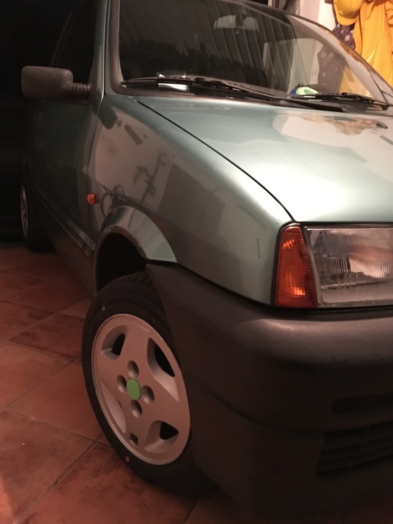 Замена колпачка для колес Fiat Cinquecento Sporting
