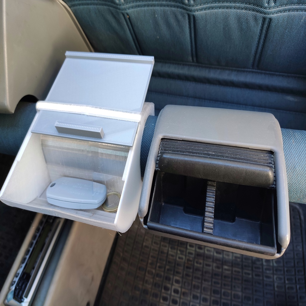 Пепельница Fiat Panda