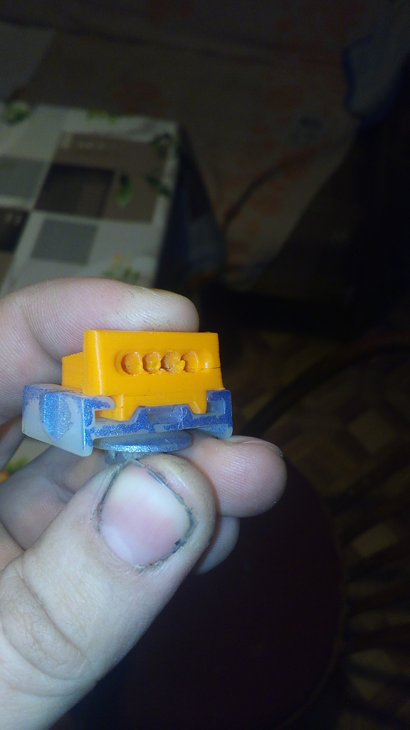 Зажим обивки двери для Fiat Brava, Bravo или Marea