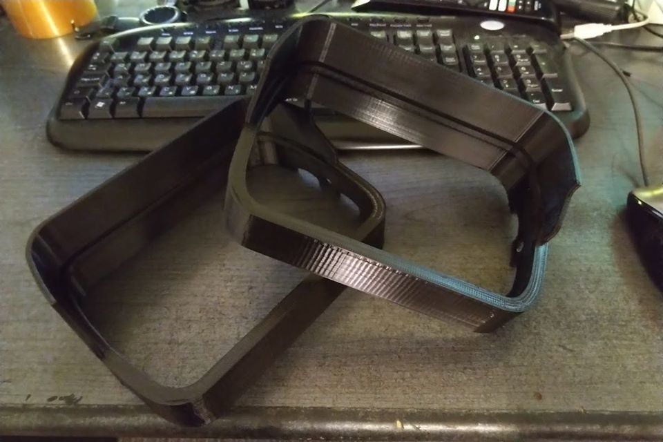 Рамка фары для венгерского Fiat 126p