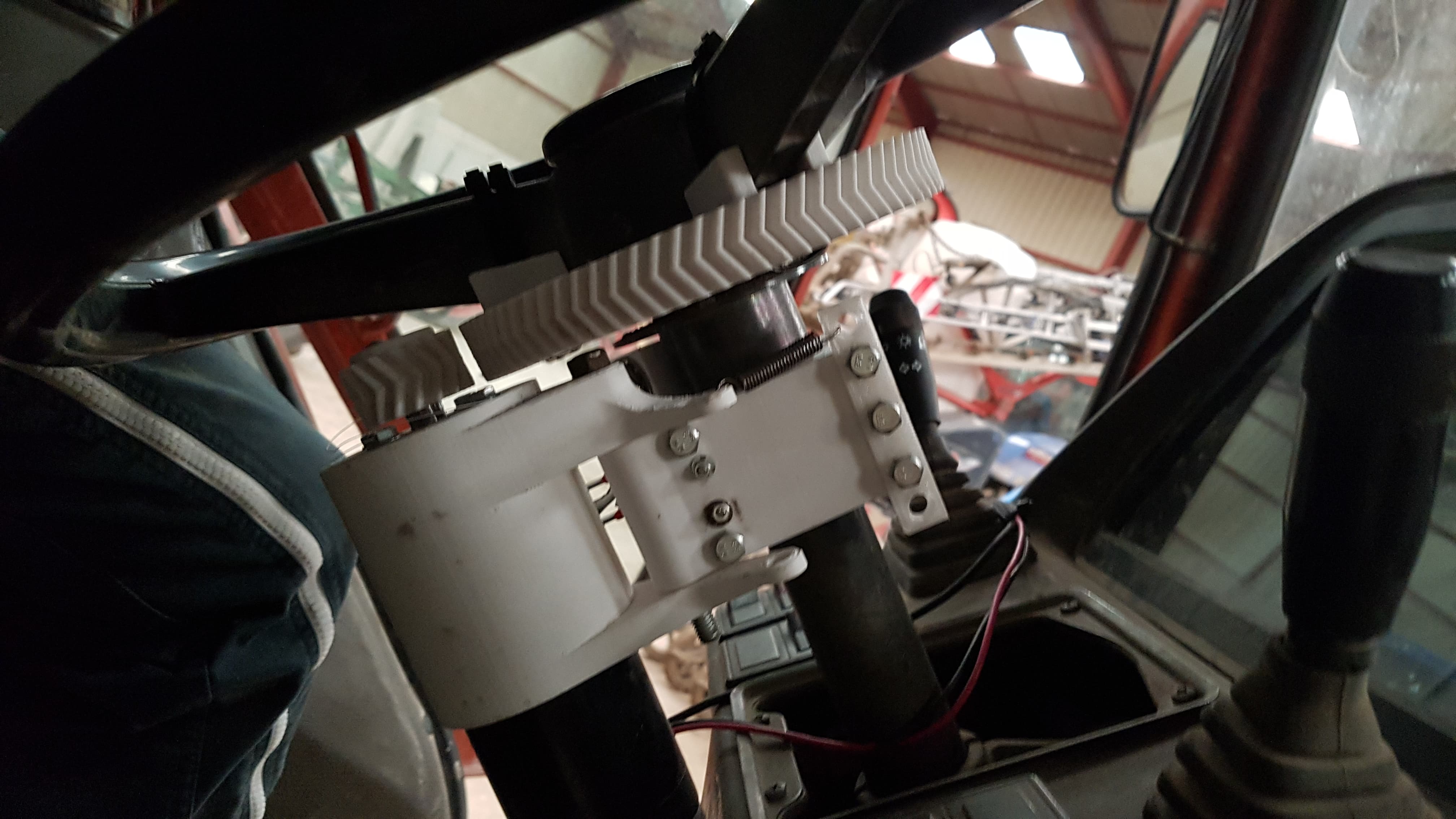 Крепление для рулевого управления AGOpenGPS для трактора Fiat F100