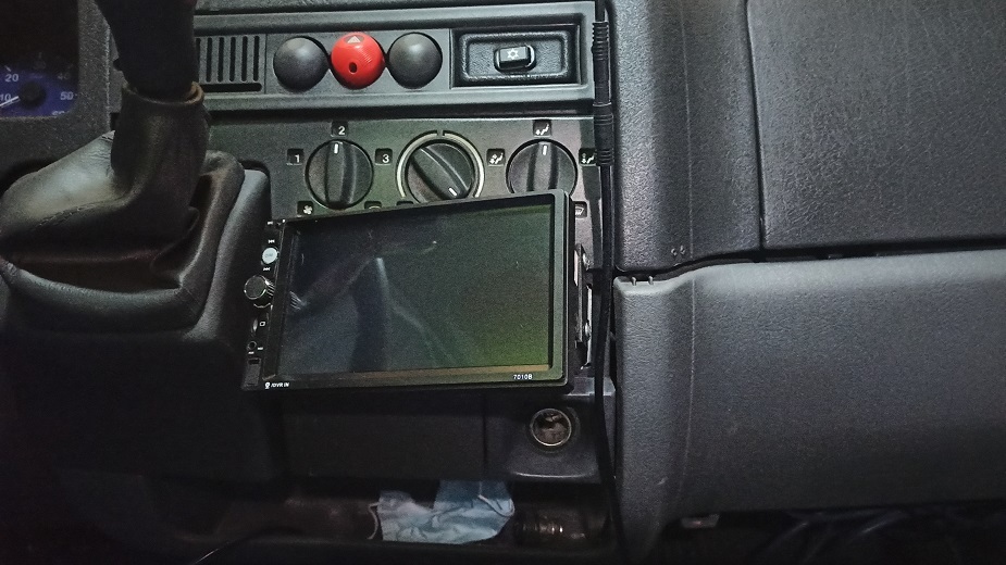 Установка 2 дин радиоприемника в Fiat Ducato, Citroen Jumper, Peugeot Boxer