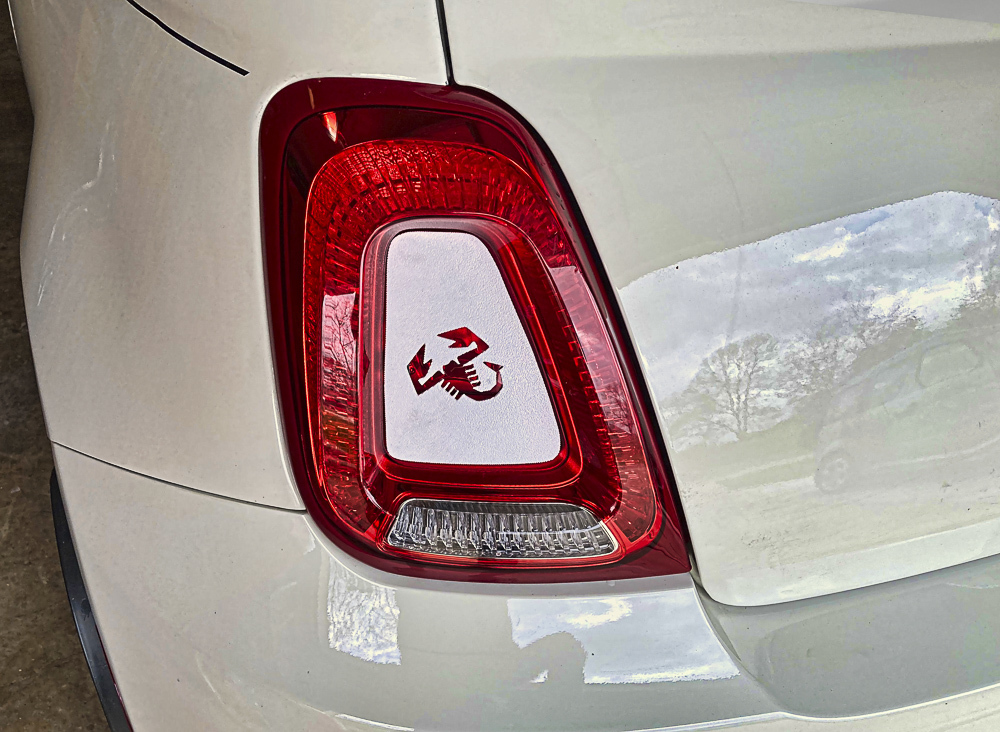 Преобразование задних фонарей Fiat 500