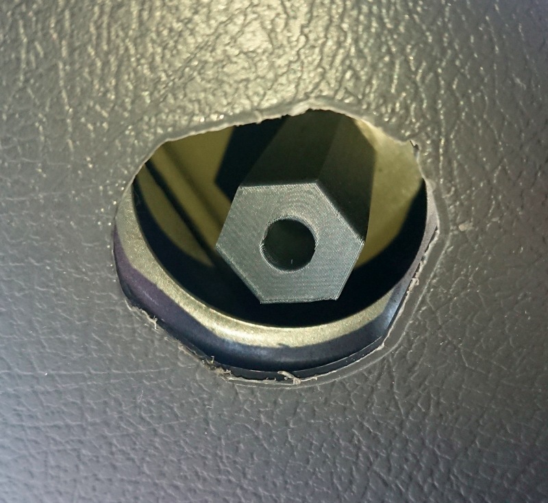 Модель 3D крепежа фонаря для Fiat Punto