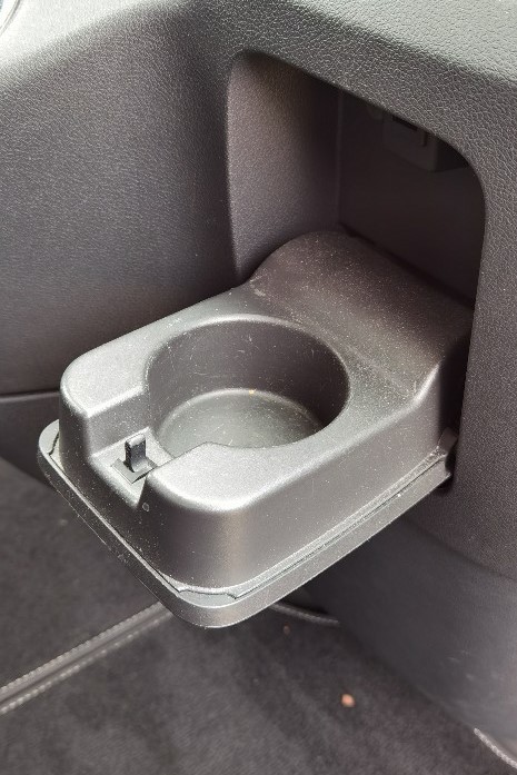 Держатель для чашек для Opel Vivaro B