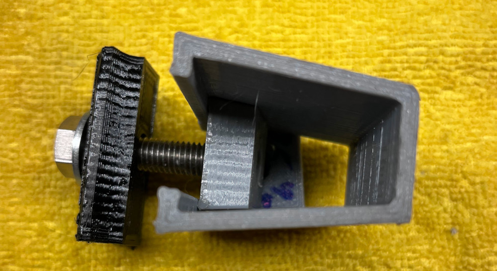 3D-модель для печати концов бампера Fiat X1/9 (1975-1978)