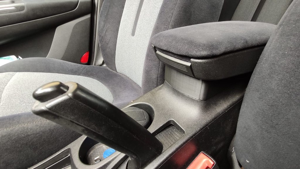 Подъемник подлокотника