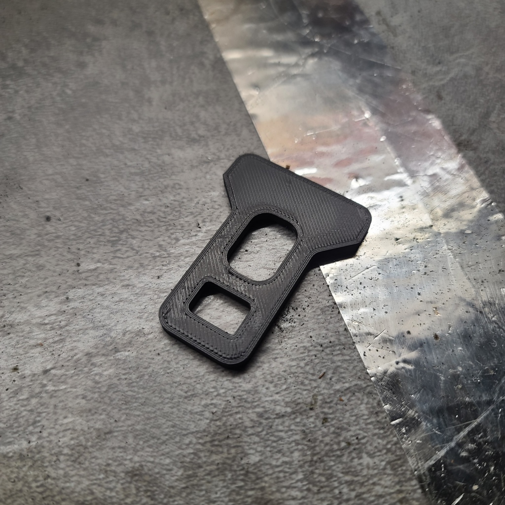 Шаблон пряжки ремня безопасности для Fiat 500 Abarth