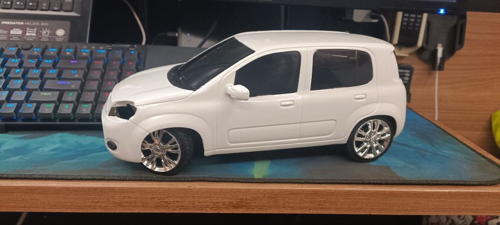 Направляющий ось для коляски FIAT Uno Attractive