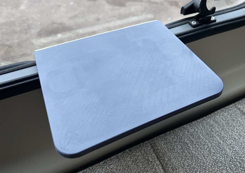 Клипса для полки в кемпере Fiat Ducato