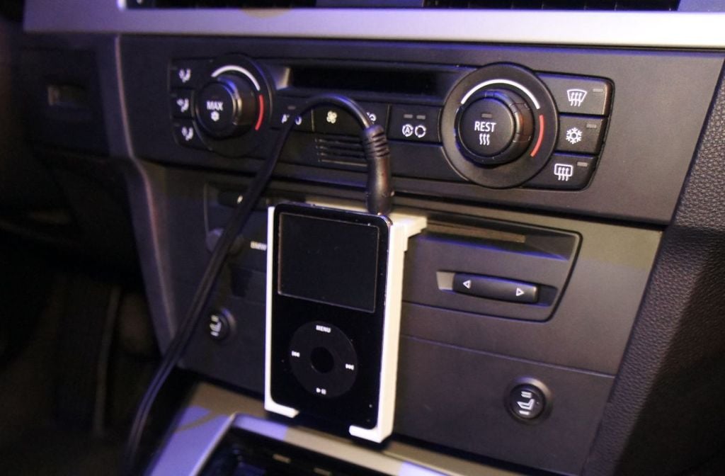 Система для подключения iPod Classic в BMW E90