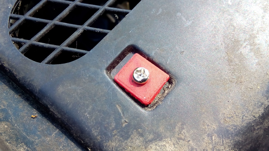 Замена черных пластиковых зажимов