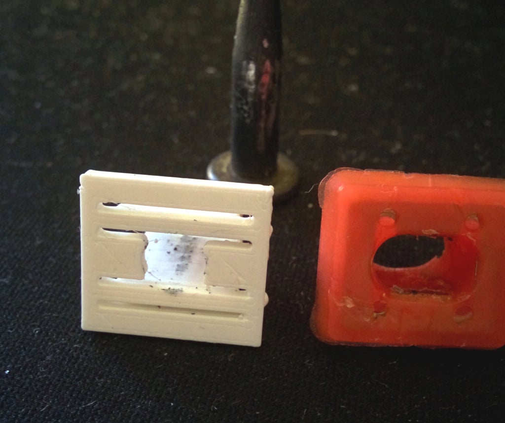 Зажим для крепления отделки панели приборов BMW E46