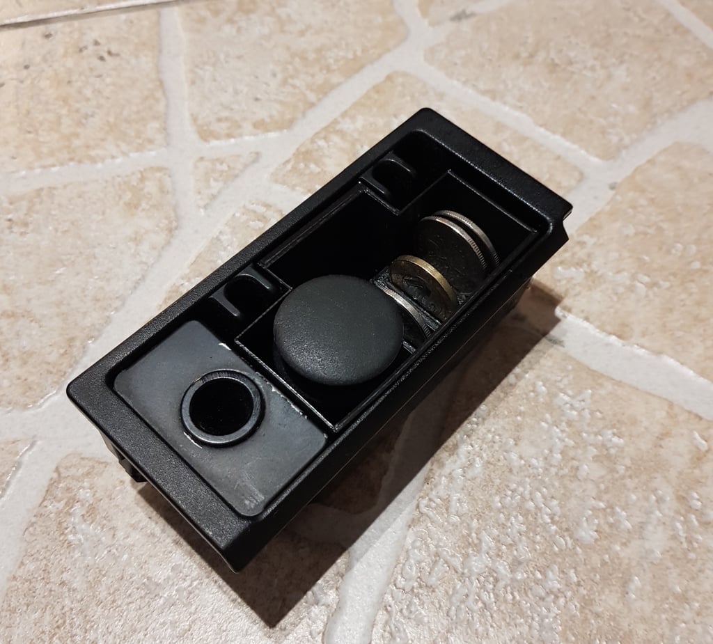 Держатель для монет для переднего пепельницы BMW