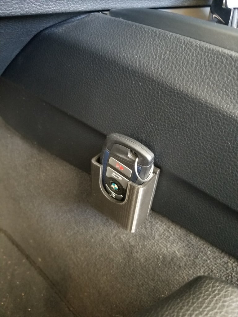 Держатель ключей для BMW 1-4 серии