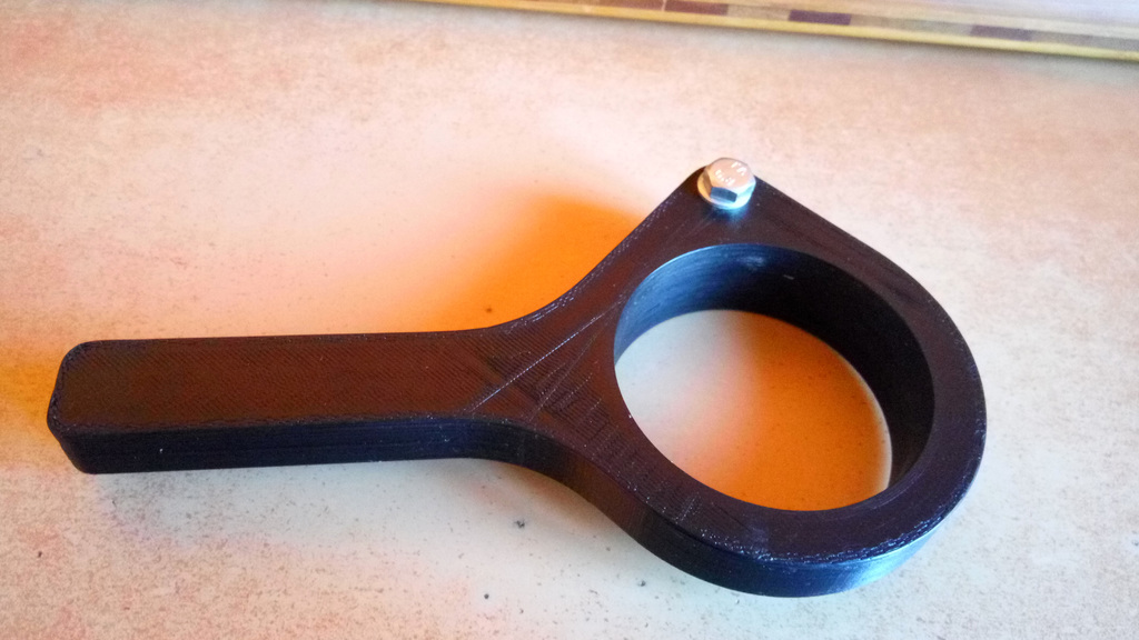 3D-модель ручки с гайкой