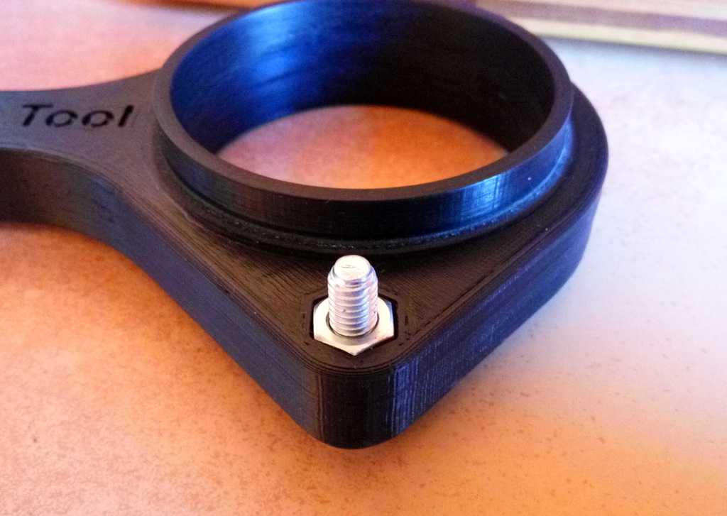 3D-модель ручки с гайкой