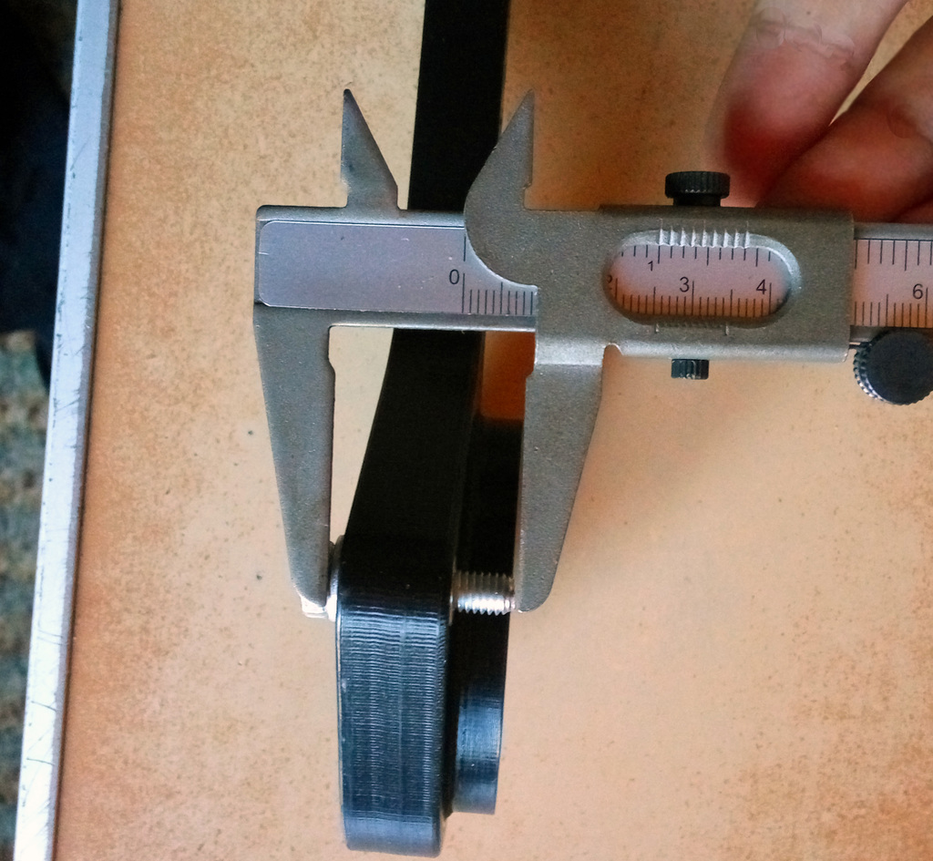 3D-модель ручки с гайкой