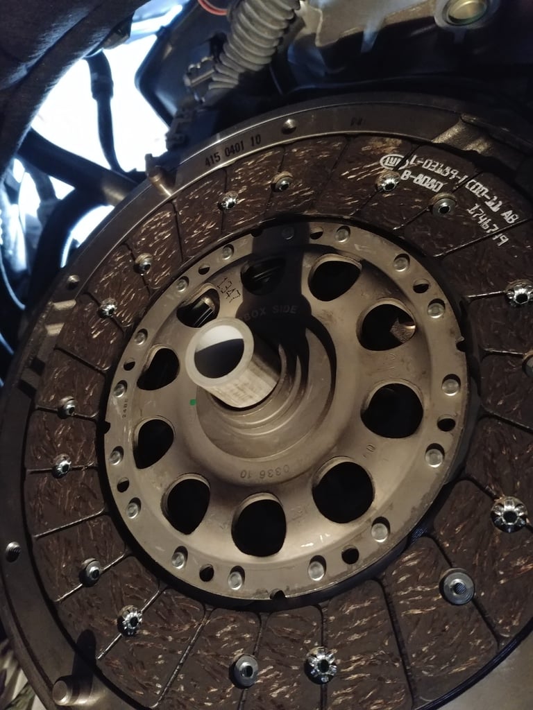 Инструмент для регулировки сцепления двигателя BMW M87 (дизель)