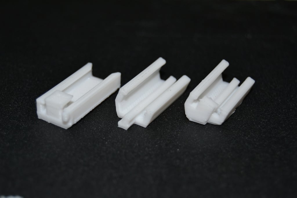 Крючки для молдинга на BMW E46