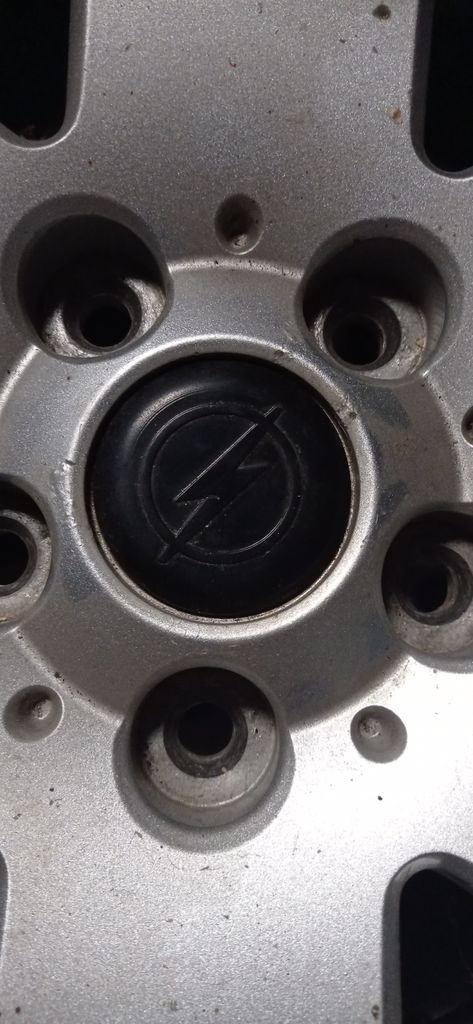 Модель 3D: Between 06