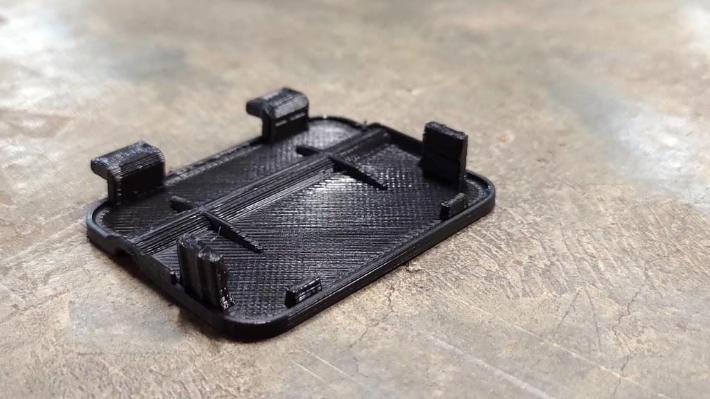 Крышка буксирного крюка заднего бампера E90 (BMW)