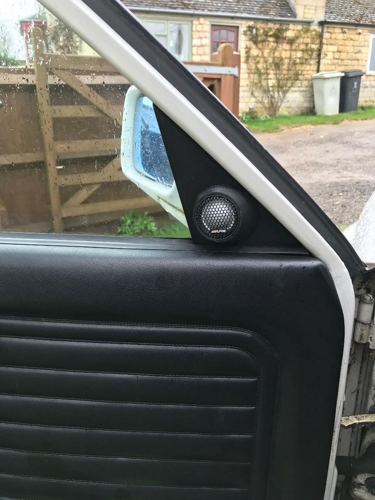 Твиттерные капсулы для BMW E30