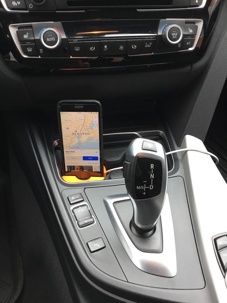 Подставка для телефона в подстаканник BMW F30 F31 и другие