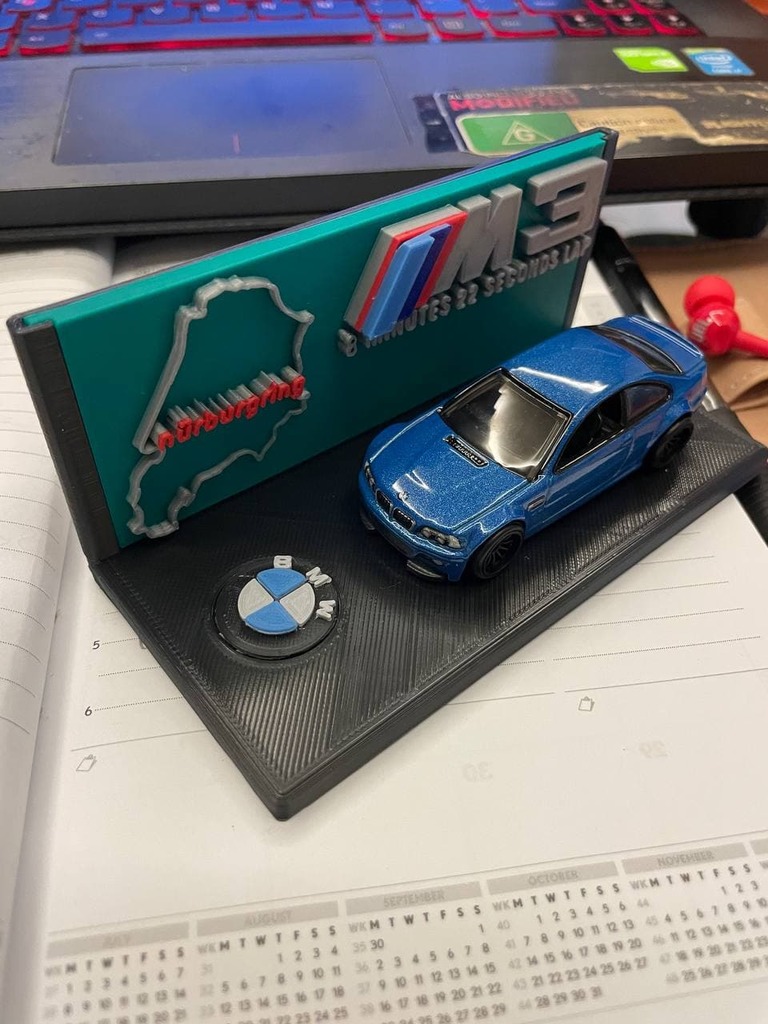 База для Hotwheels BMW M3 E46