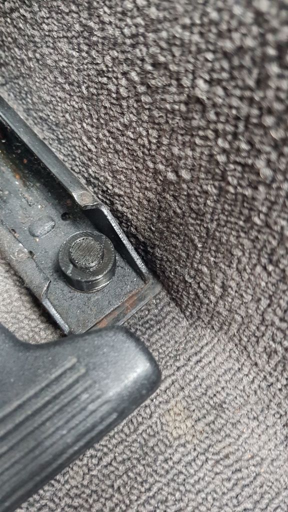 Крышка для крепежных гайок