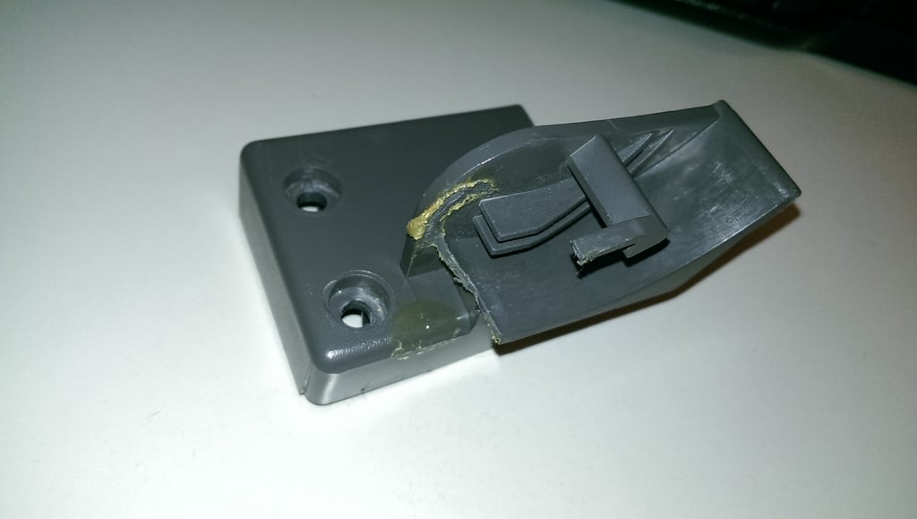 Замена компонента полки Opel Corsa C